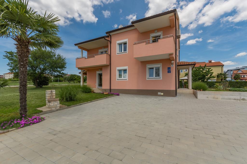 Guest House Gloria Novigrad Istria 외부 사진