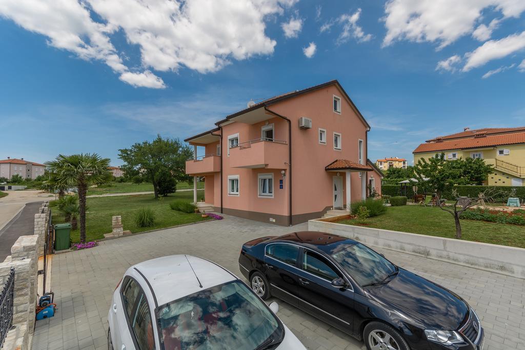 Guest House Gloria Novigrad Istria 외부 사진